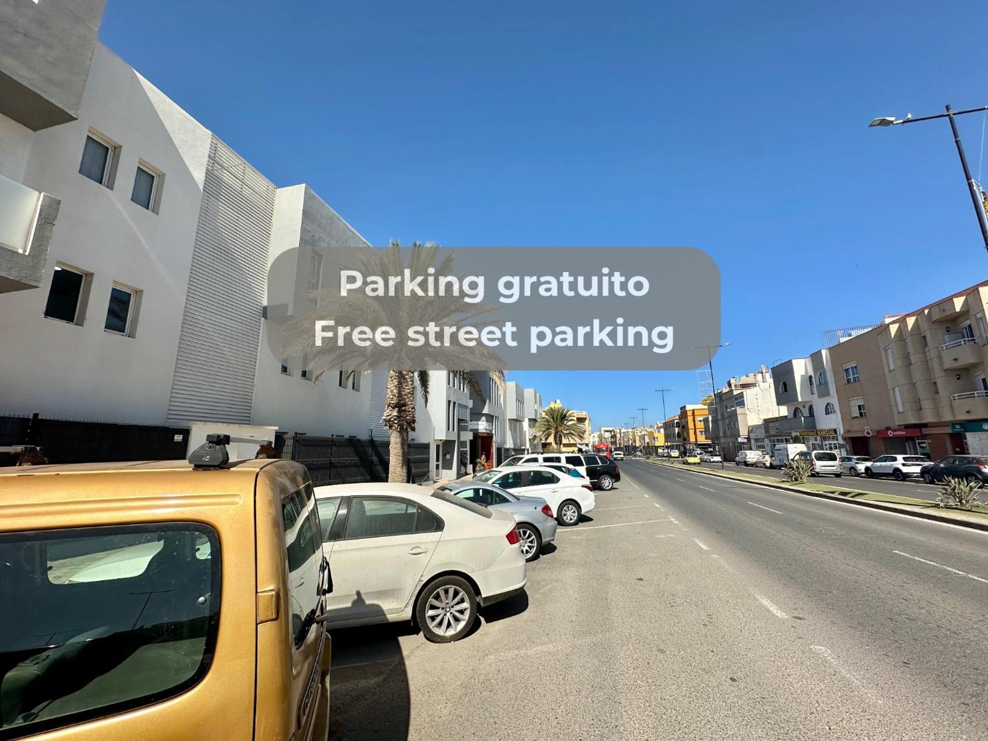 Canelita Con Piscina, Soleada Terraza Amplia Wifi Y Parking Appartement Corralejo