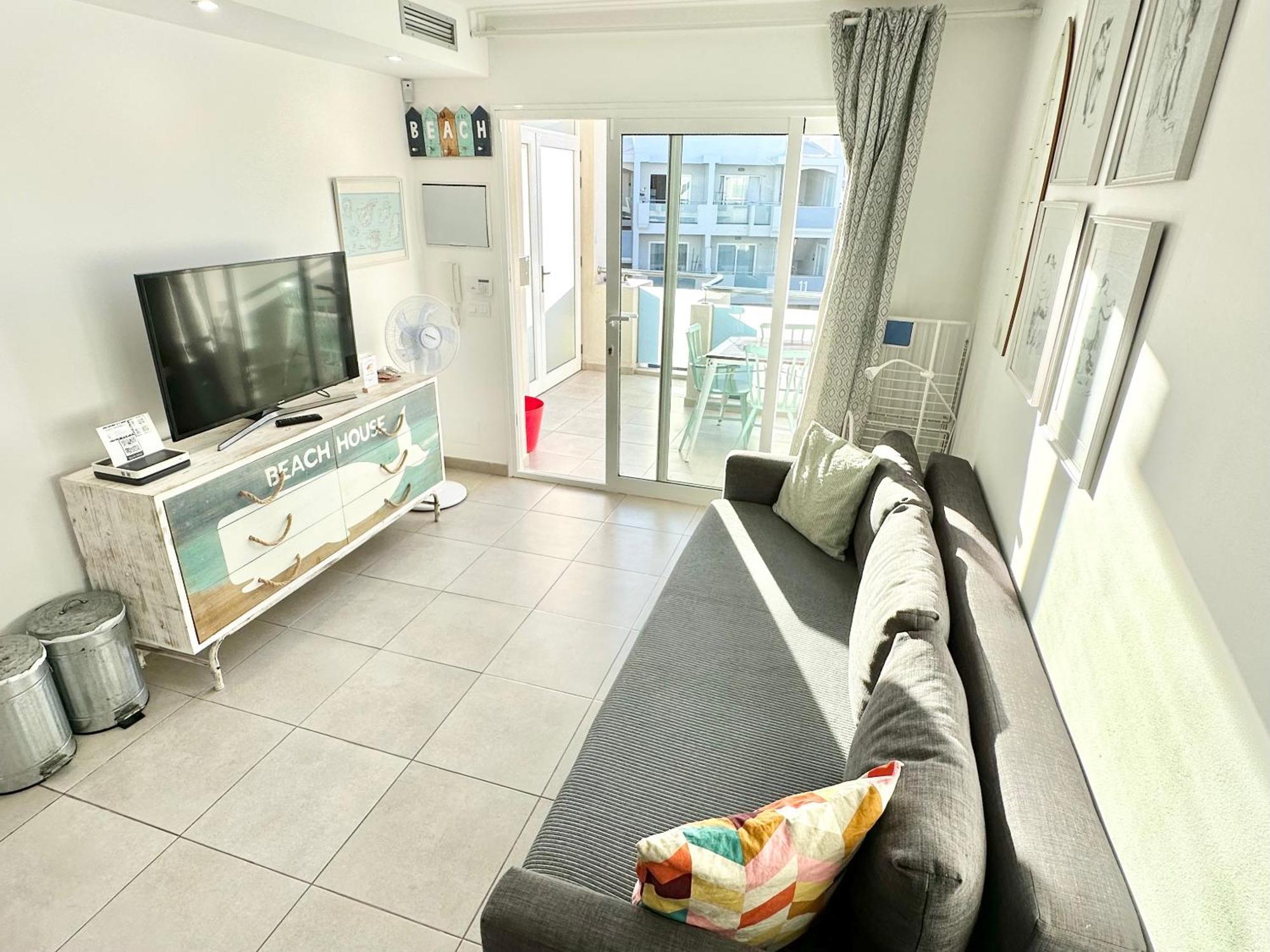 Canelita Con Piscina, Soleada Terraza Amplia Wifi Y Parking Appartement Corralejo